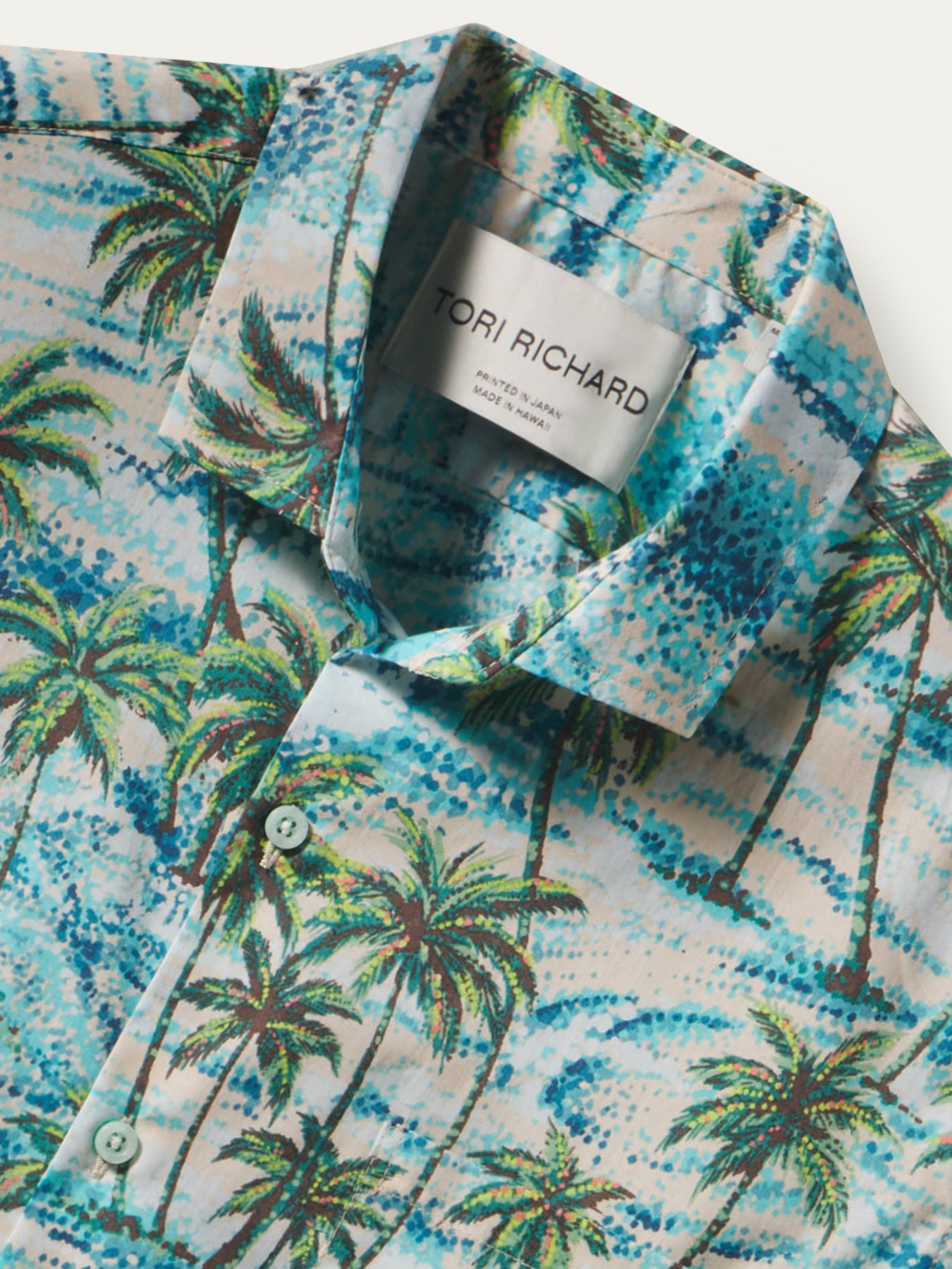 Blue palm tree-print cotton lawn shirt, close-up of collar and TORI RICHARD label (Images 1 & 2).